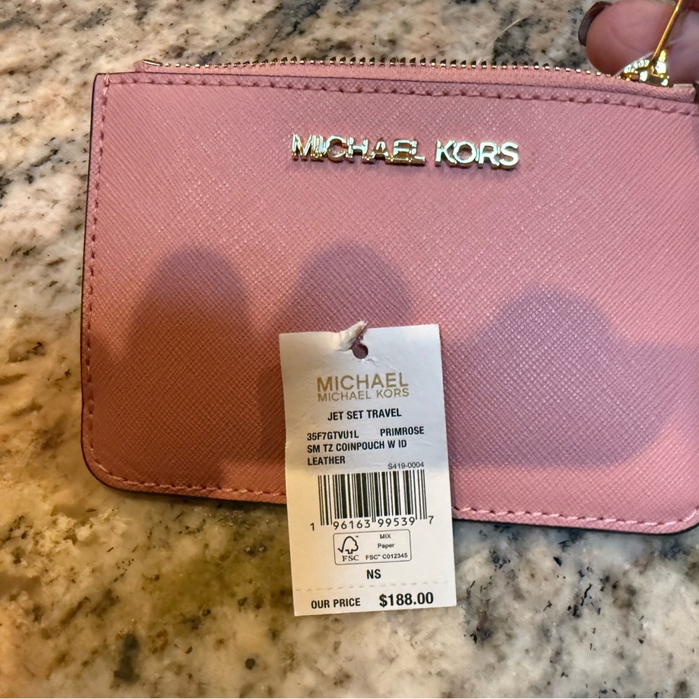 Michael Kors Blush Pink Zip coin pouch with Gold Hardware. NWT